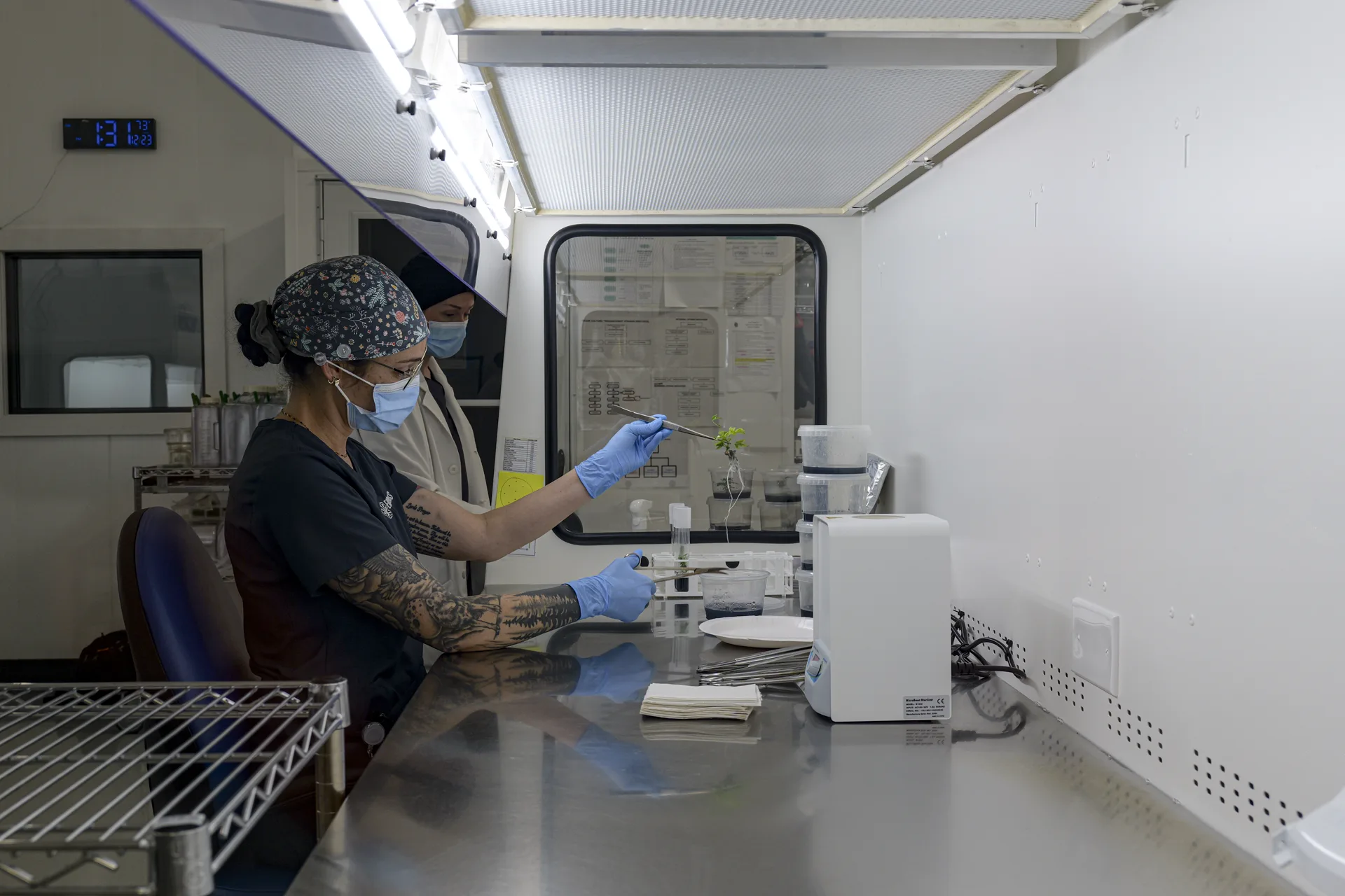 Tissue culture clean room